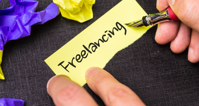 دليلك لبدء العمل الحر (Freelancing) وأنت في منزلك بتبوك 2026